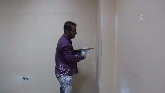 Son dakika haberleri! Diyarbakırlı iki usta sağlık çalışanlarına destek için Karlıova Devlet Hastanesini ücretsiz boyadı Son dakika haberleri! Diyarbakırlı iki usta sağlık çalışanlarına destek için Karlıova Devlet Hastanesini ücretsiz boyadı