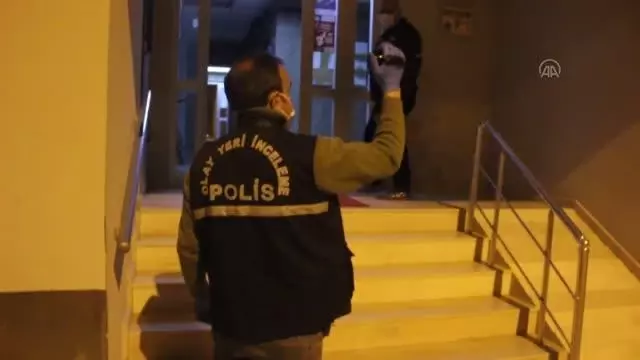 Ev arkadaşı tarafından bıçaklanan kadın ağır yaralandı