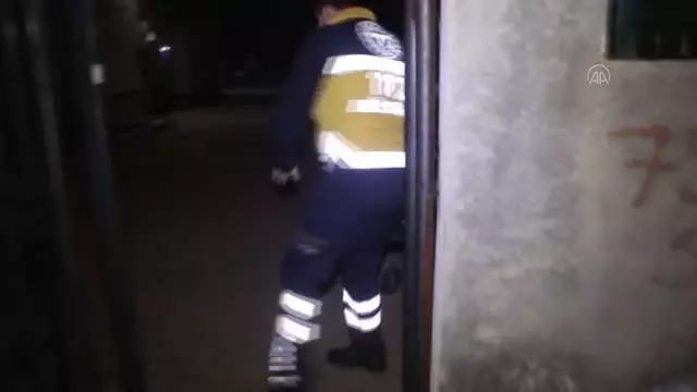 Ev arkadaşı tarafından bıçaklanan kadın ağır yaralandı