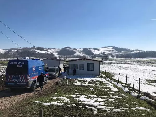 Evden televizyon, tül, perde ve bardaklar çalındı Evden televizyon, tül, perde ve bardaklar çalındı