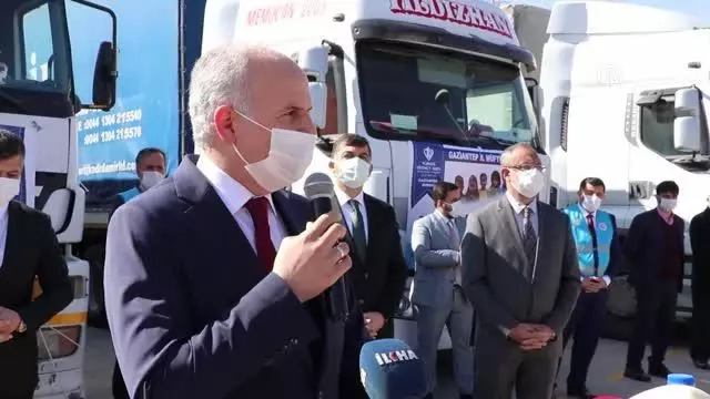 GAZİANTEP - Suriye'ye 5 tır insani yardım gönderildi GAZİANTEP - Suriye'ye 5 tır insani yardım gönderildi