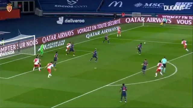 Guillermo Maripan'ın PSG'ye Attığı Harika Gol Guillermo Maripan'ın PSG'ye Attığı Harika Gol