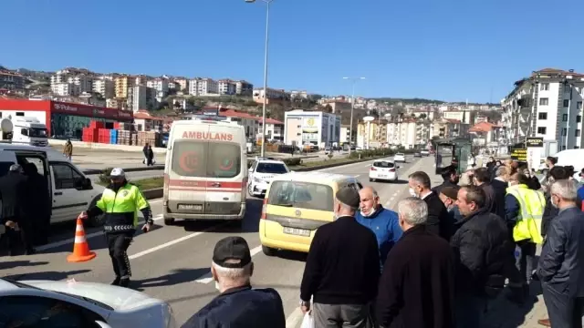 Yaya geçidinde ticari aracın çarptığı yaşlı kadın ağır yaralandı Yaya geçidinde ticari aracın çarptığı yaşlı kadın ağır yaralandı