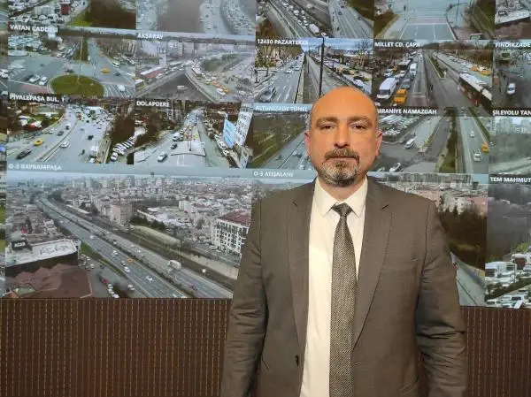 İBB Ulaşım Daire Başkanı Cihan: İnsanların tercihleri toplu taşımadan özel araca kaymaya başladı İBB Ulaşım Daire Başkanı Cihan: İnsanların tercihleri toplu taşımadan özel araca kaymaya başladı
