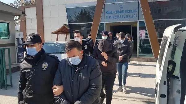 Son dakika haber! İnternetten, konteyner yalanıyla 600 bin lira dolandırdılar Son dakika haber! İnternetten, konteyner yalanıyla 600 bin lira dolandırdılar