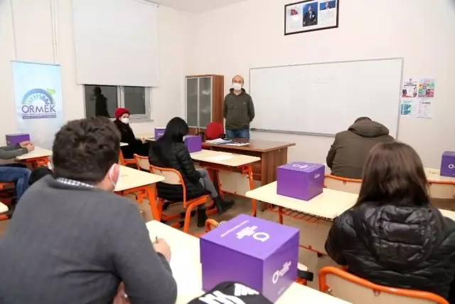 Ordu'da basın mensupları için 'diksiyon ve hitabet kursu' açıldı Ordu'da basın mensupları için 'diksiyon ve hitabet kursu' açıldı
