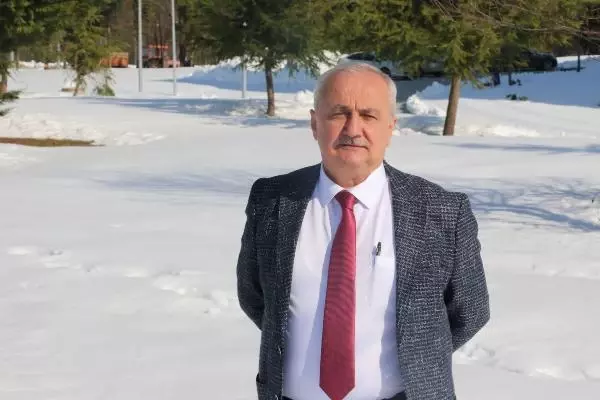 Prof. Dr. Demir: Kuraklık riski tamamen geçti diyemeyiz Prof. Dr. Demir: Kuraklık riski tamamen geçti diyemeyiz