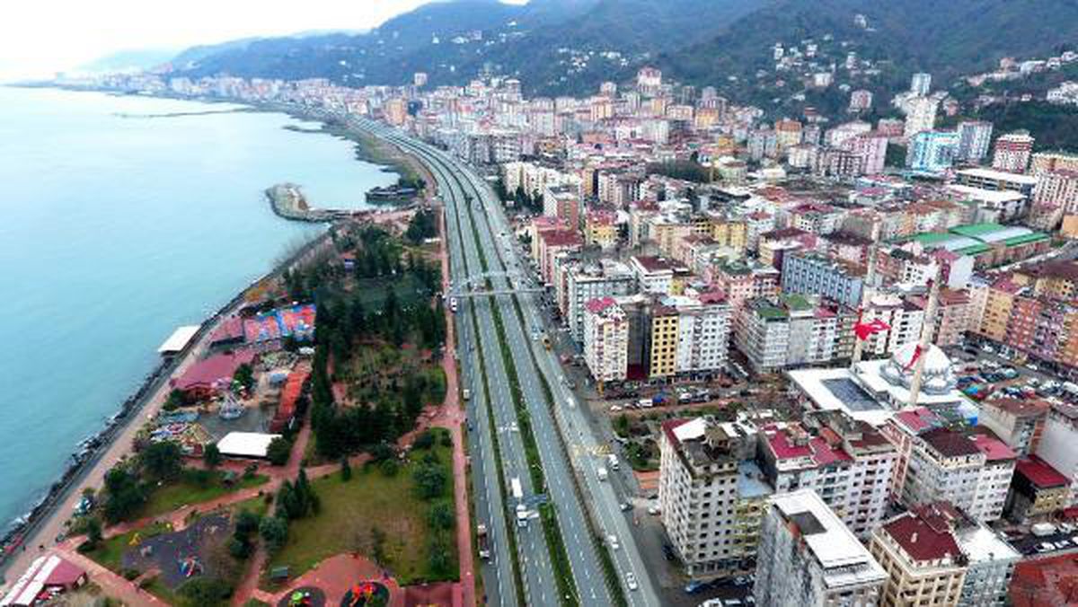 Rize'de kentsel dönüşüm başladı, kiralar ikiye katlandı