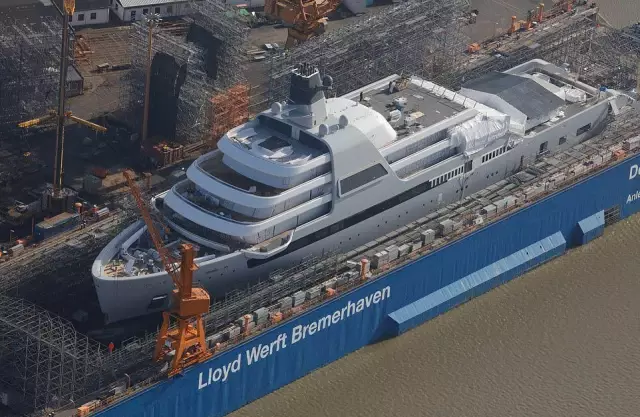Roman Abramovic's new yacht worth 4.3 billion TL revealed Roman Abramovic's new yacht worth 4.3 billion TL revealed