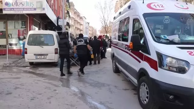 Son dakika haber... Sevgi evinin balkonundan düşen 15 yaşındaki kız hayatını kaybetti