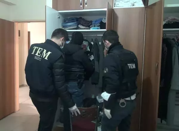 Siirt merkezli 5 ilde FETÖ operasyonu: 14 gözaltı