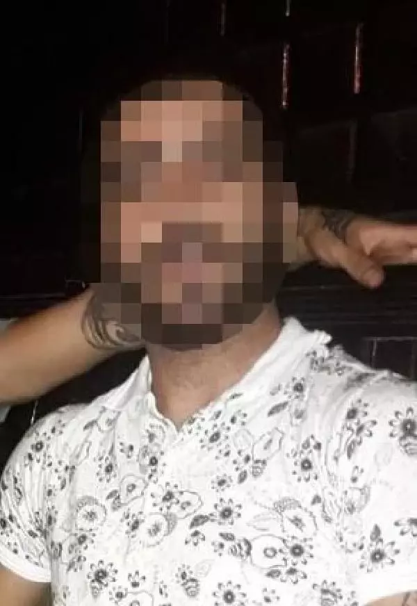 Taksiciyi, bıçak tehdidiyle gasbetti Taksiciyi, bıçak tehdidiyle gasbetti
