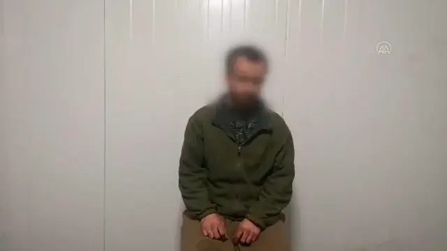 Terör örgütünün Gara'da alıkoyduğu 13 vatandaşı şehit etmesi, ele geçirilen iki teröristin ifadelerine yansıdı Terör örgütünün Gara'da alıkoyduğu 13 vatandaşı şehit etmesi, ele geçirilen iki teröristin ifadelerine yansıdı