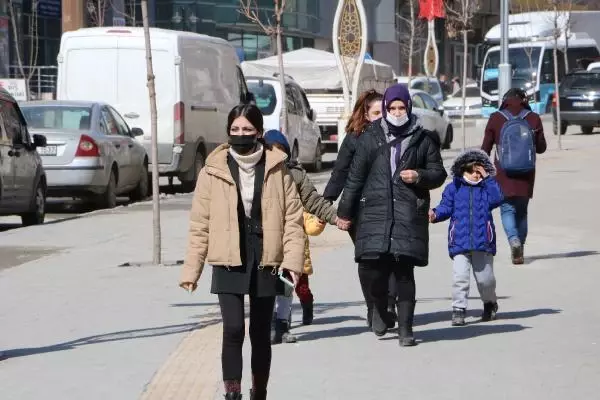 Son dakika haberleri... Vaka sayısının en az olduğu Hakkari'de, Covid- 19 Servisi ve yoğum bakım boş kaldı