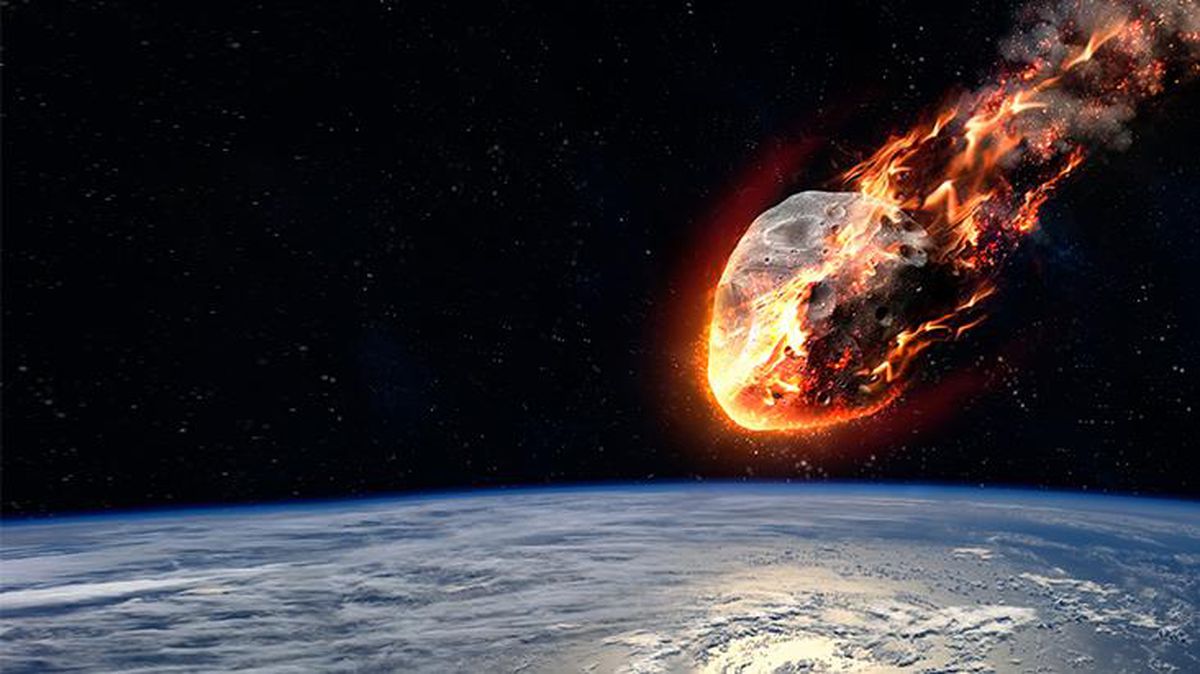 Stadyum büyüklüğündeki asteroit Dünya'ya yaklaşıyor! Uzmandan açıklama geldi