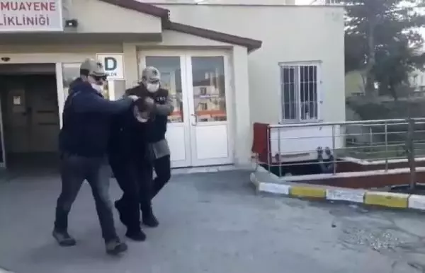 Son dakika haber... Ankara'da Eş-Şebab üyesi teröriste gözaltı Son dakika haber... Ankara'da Eş-Şebab üyesi teröriste gözaltı
