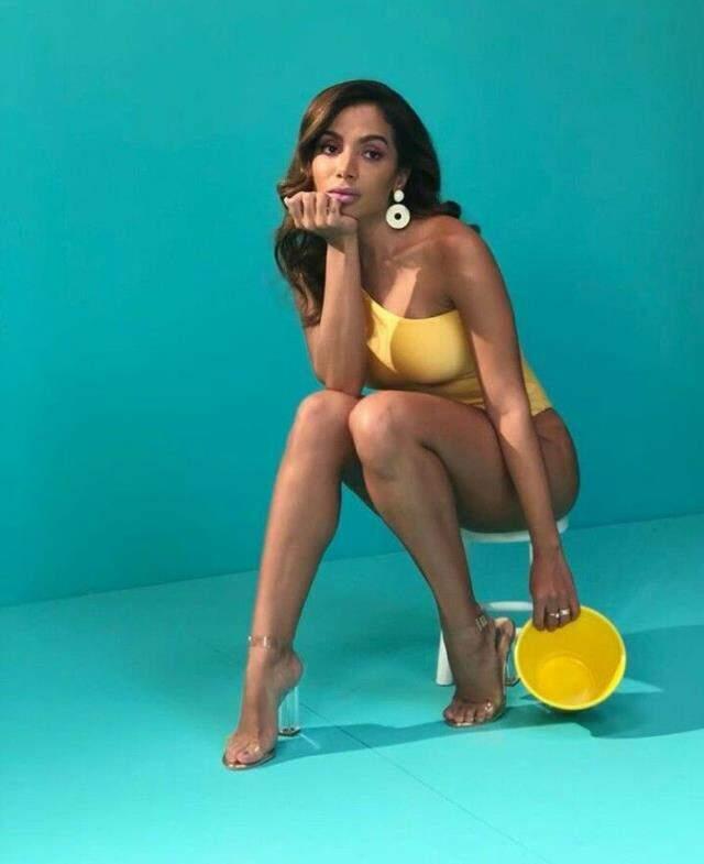 Brezilya şarkıcı Anitta'nın anüsüne yaptırdığı dövme görüntüleri internete sızdı Brezilya şarkıcı Anitta'nın anüsüne yaptırdığı dövme görüntüleri internete sızdı