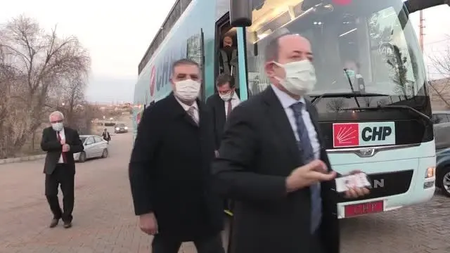 CHP Ekonomi Masası Heyeti Avanos'ta yer altı seramik müzesini gezdi CHP Ekonomi Masası Heyeti Avanos'ta yer altı seramik müzesini gezdi