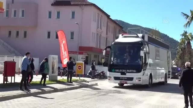 Gelecek Partisi Genel Başkanı Davutoğlu, partisinin Fethiye İlçe Kongresine katıldı Gelecek Partisi Genel Başkanı Davutoğlu, partisinin Fethiye İlçe Kongresine katıldı