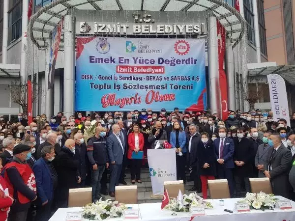 İzmit Belediyesi'nde toplu iş sözleşmesi imzalandı İzmit Belediyesi'nde toplu iş sözleşmesi imzalandı