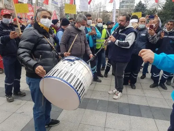 İzmit Belediyesi'nde toplu iş sözleşmesi imzalandı İzmit Belediyesi'nde toplu iş sözleşmesi imzalandı