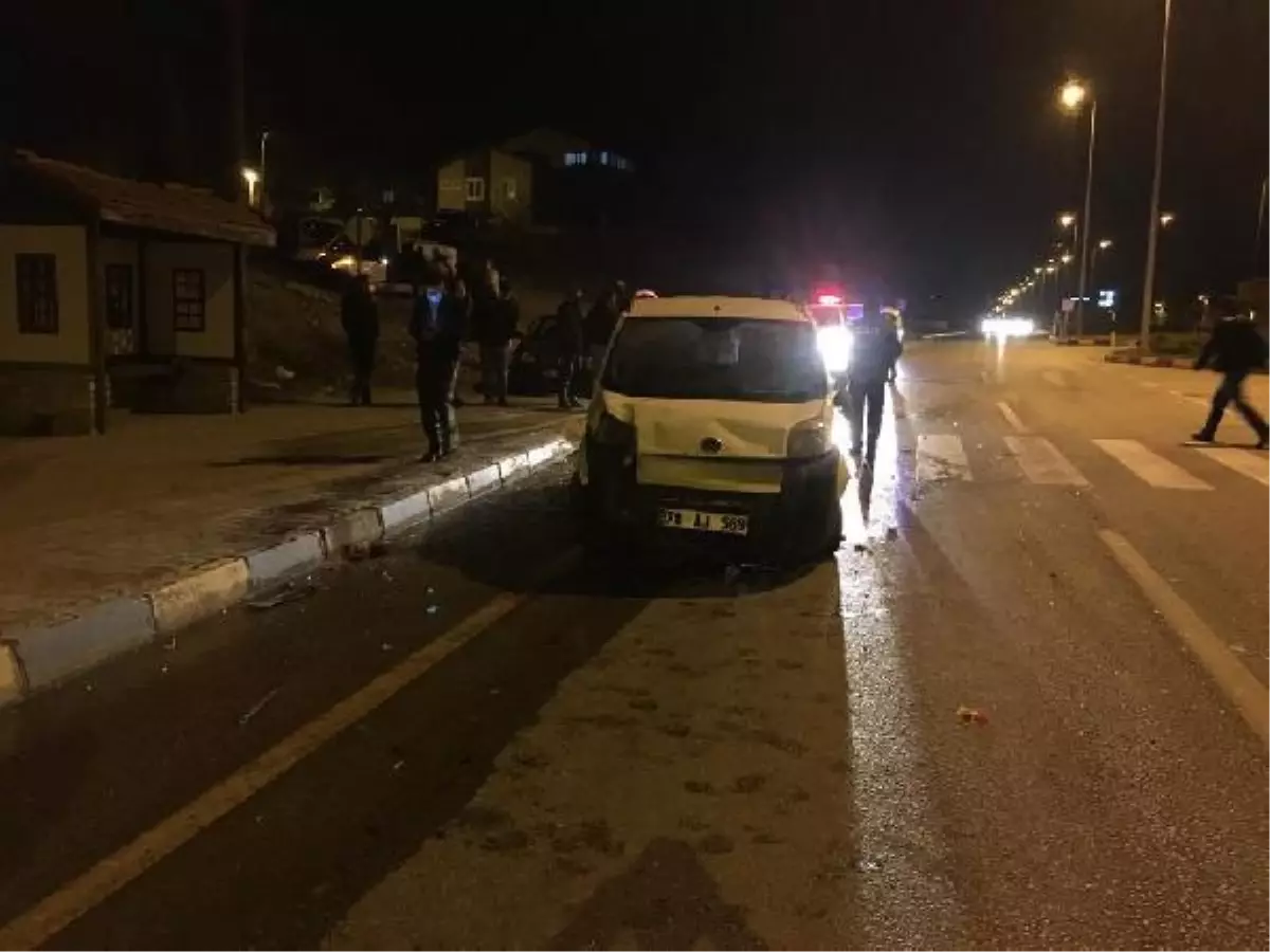 İki ayrı trafik kazasında 7 kişi yaralandı