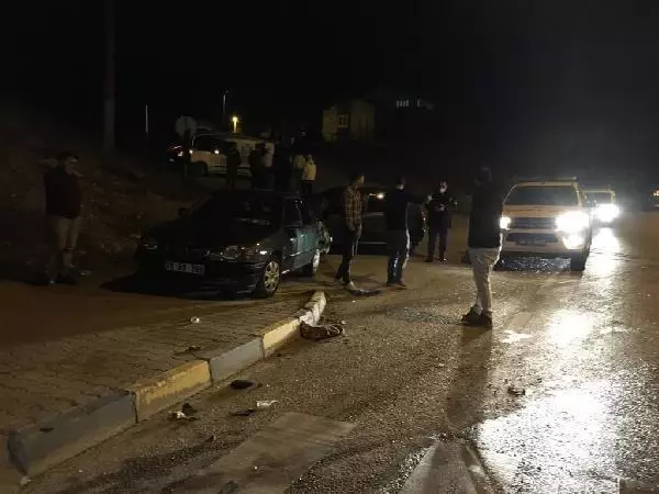 İki ayrı trafik kazasında 7 kişi yaralandı