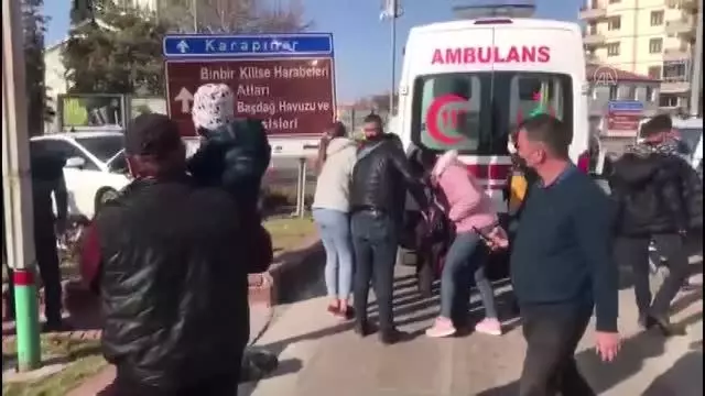 Karaman'da iki otomobil çarpıştı: 6 yaralı Karaman'da iki otomobil çarpıştı: 6 yaralı