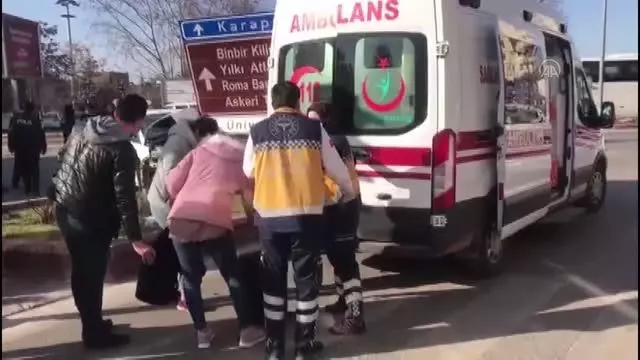Karaman'da iki otomobil çarpıştı: 6 yaralı Karaman'da iki otomobil çarpıştı: 6 yaralı
