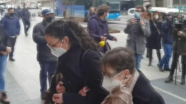 Son dakika! Madrid'de Kovid-19 aşısı olan yaşlılar için tiyatroda özel gösterim Son dakika! Madrid'de Kovid-19 aşısı olan yaşlılar için tiyatroda özel gösterim