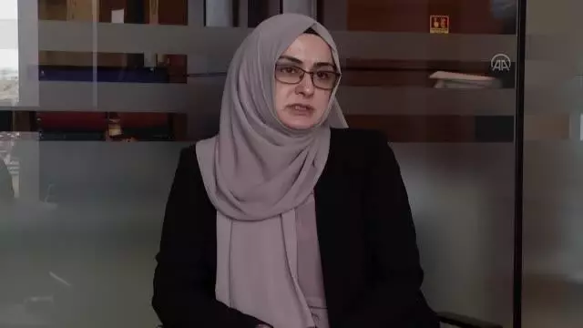 MİLLET İRADESİNE DARBE: 28 ŞUBAT - Başörtüsü yasağı nedeniyle üniversiteyi 10 yılda bitirebilen Yılmaz, yaşadıklarını anlattı MİLLET İRADESİNE DARBE: 28 ŞUBAT - Başörtüsü yasağı nedeniyle üniversiteyi 10 yılda bitirebilen Yılmaz, yaşadıklarını anlattı