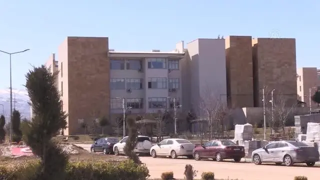 Munzur Üniversitesinde Kovid-19 tedbirleri alınarak yüz yüze eğitime başlandı Munzur Üniversitesinde Kovid-19 tedbirleri alınarak yüz yüze eğitime başlandı