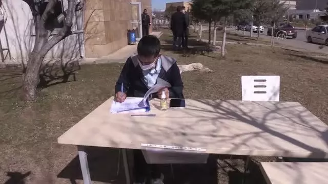 Munzur Üniversitesinde Kovid-19 tedbirleri alınarak yüz yüze eğitime başlandı Munzur Üniversitesinde Kovid-19 tedbirleri alınarak yüz yüze eğitime başlandı