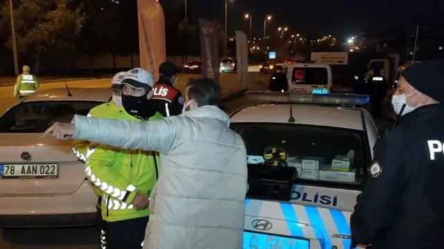 Son dakika 3. sayfa: Otomobilin çarptığı işitme engelli yaya ağır yaralandı Son dakika 3. sayfa: Otomobilin çarptığı işitme engelli yaya ağır yaralandı