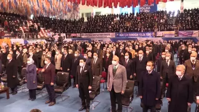 Özhaseki: 'Deniz Baykal sol görüşlü, yerli ve bu toprakların ürünü. Bizim Kılıçdaroğlu her şeye müsait' Özhaseki: 'Deniz Baykal sol görüşlü, yerli ve bu toprakların ürünü. Bizim Kılıçdaroğlu her şeye müsait'