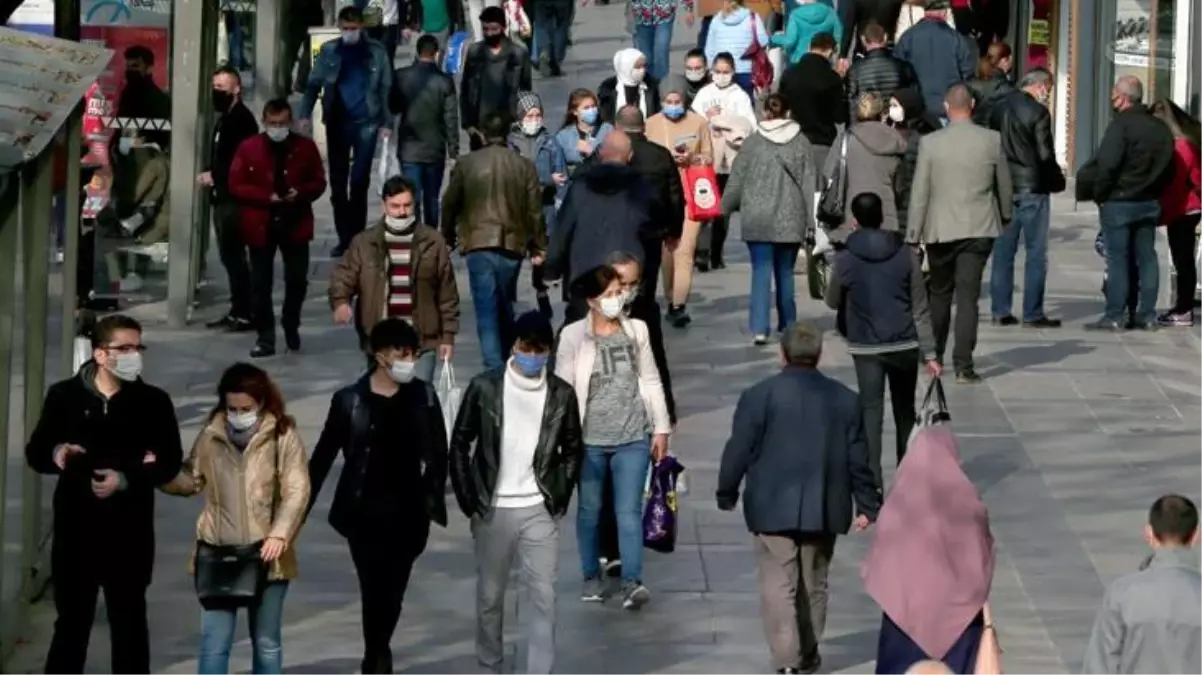 Türkiye 1 Mart'ı bekliyor! Ankara, kriterlere uyumun istenen seviyede olmadığı İstanbul ve İzmir'den daha önce normalleşecek