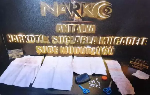 1.8 milyonluk uyuşturucu iddiasında tutuklu 2 sanık serbest kaldı 1.8 milyonluk uyuşturucu iddiasında tutuklu 2 sanık serbest kaldı