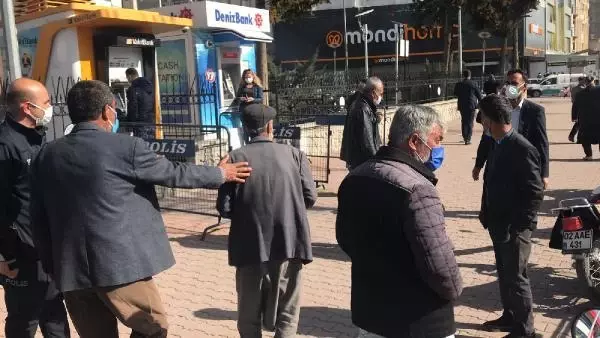 Son dakika haberleri: Adıyaman Adliyesi'nde kavga: 13 gözaltı Son dakika haberleri: Adıyaman Adliyesi'nde kavga: 13 gözaltı