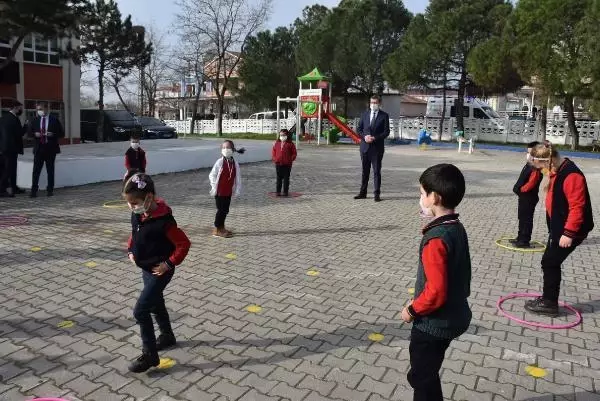 Bakan Selçuk: Okulları peyderpey açma kararımız devam ediyor Bakan Selçuk: Okulları peyderpey açma kararımız devam ediyor