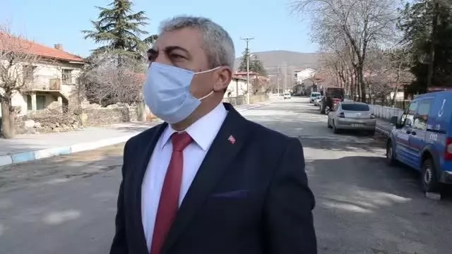Bir belde Kovid-19 nedeniyle karantinaya alındı Bir belde Kovid-19 nedeniyle karantinaya alındı