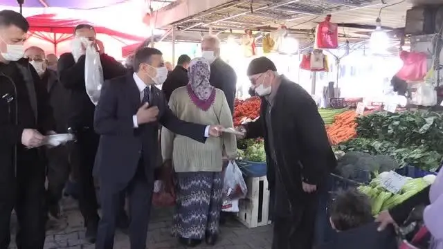Son dakika... Düzce Valisi Atay pazar yerinde koronavirüs tedbirlerini denetledi Son dakika... Düzce Valisi Atay pazar yerinde koronavirüs tedbirlerini denetledi