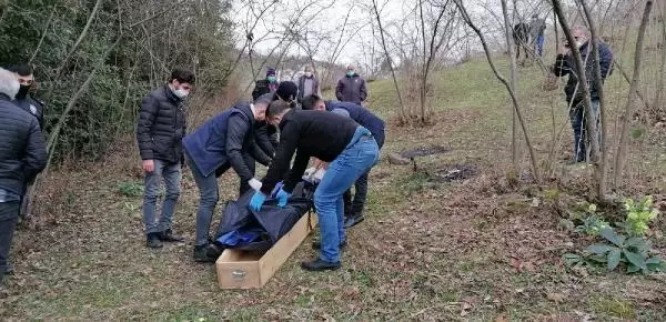 Fındık bahçesinde üzerine benzin döküp kendini yaktı Fındık bahçesinde üzerine benzin döküp kendini yaktı