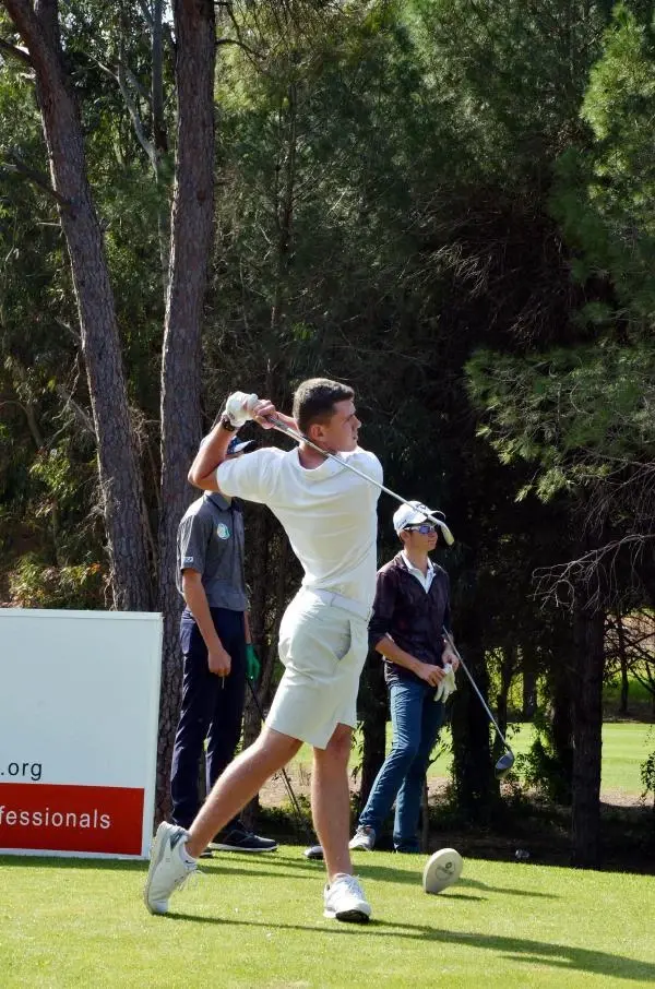 Golf Mad Junior Open 2021 Golf Turnuvası başladı Golf Mad Junior Open 2021 Golf Turnuvası başladı