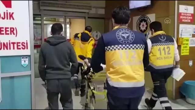 İki ayrı trafik kazasında 2 kişi yaralandı İki ayrı trafik kazasında 2 kişi yaralandı
