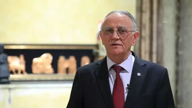 Iraklı Hristiyanlar, Papa'nın ziyaretinden 'barış ve sağduyu' mesajı bekliyor (1) Iraklı Hristiyanlar, Papa'nın ziyaretinden 'barış ve sağduyu' mesajı bekliyor (1)