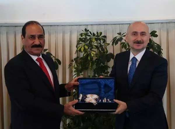 Karaismailoğlu: Irak'ın altyapı geliştirme hamlesinde güçlü işbirlikleri kurmayı amaçlıyoruz Karaismailoğlu: Irak'ın altyapı geliştirme hamlesinde güçlü işbirlikleri kurmayı amaçlıyoruz