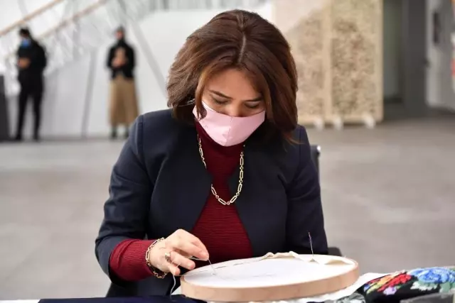 'Kasnak Kardeşliği' ile kız çocuklarının eğitimine destek