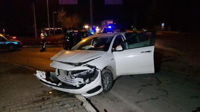 kavsakta 3 arac carpisti 4 yarali 2 13953232 o