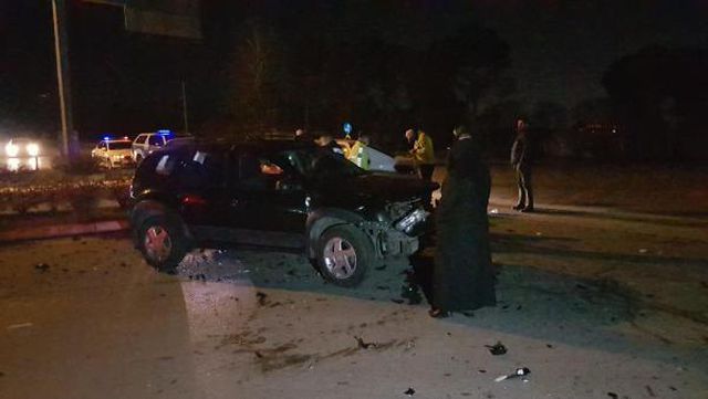 kavsakta 3 arac carpisti 4 yarali 3 13953232 o