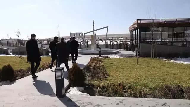 Kaymakam Keleş ve Başkan Demirbaş, üretime başlayan fiber fabrikasını ziyaret etti Kaymakam Keleş ve Başkan Demirbaş, üretime başlayan fiber fabrikasını ziyaret etti